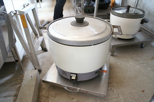 炊飯器
